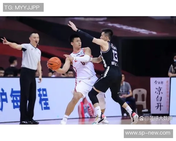 武汉篮球队近期状态分析与表现评估探讨 武汉篮球队近期状态分析与表现评估探讨