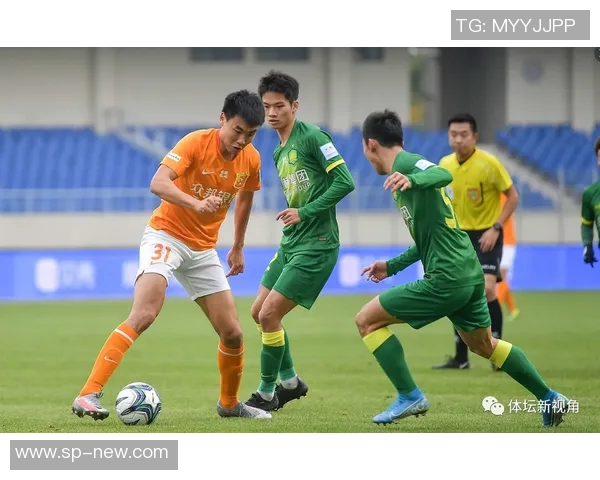 西安羽毛球队在城市联赛中的团队协作表现分析与点评