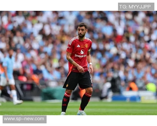 布鲁诺费尔南德斯的足球之路与未来展望分析