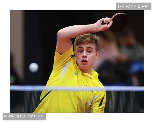 戈亚斯与克鲁塞罗激战正酣谁能在这场对决中笑到最后