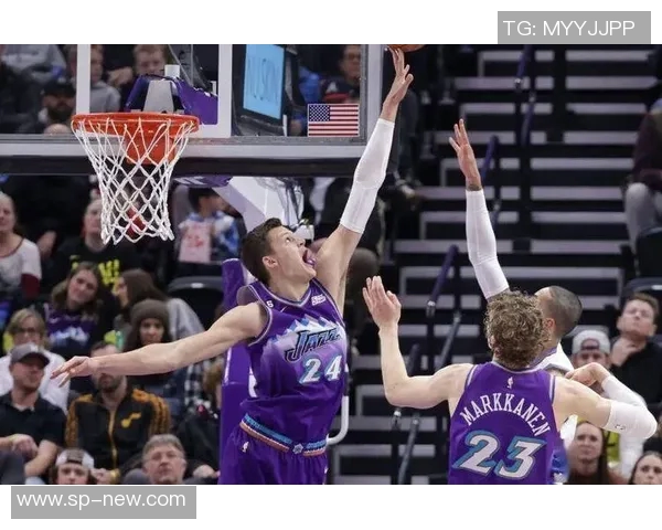 沃克凯斯勒：从新秀到明星中锋的成长之路与未来展望